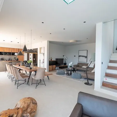 Malia Villa *